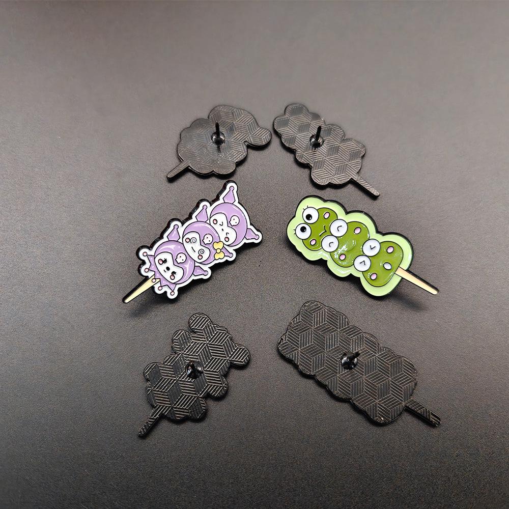 Cartoon Sanrio Tanghulu Brooch: Cute Cinnamoroll & Kuromi Badge