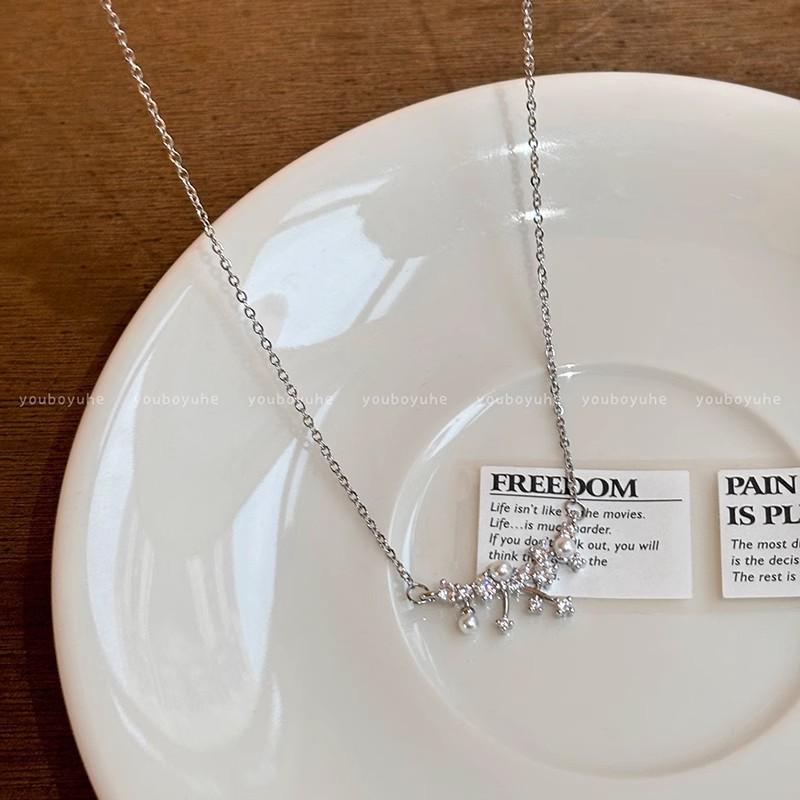 

Micro-inlaid zircon pearl necklace women s light luxury high-end sense silver titanium steel collarbone chain fashion accessories