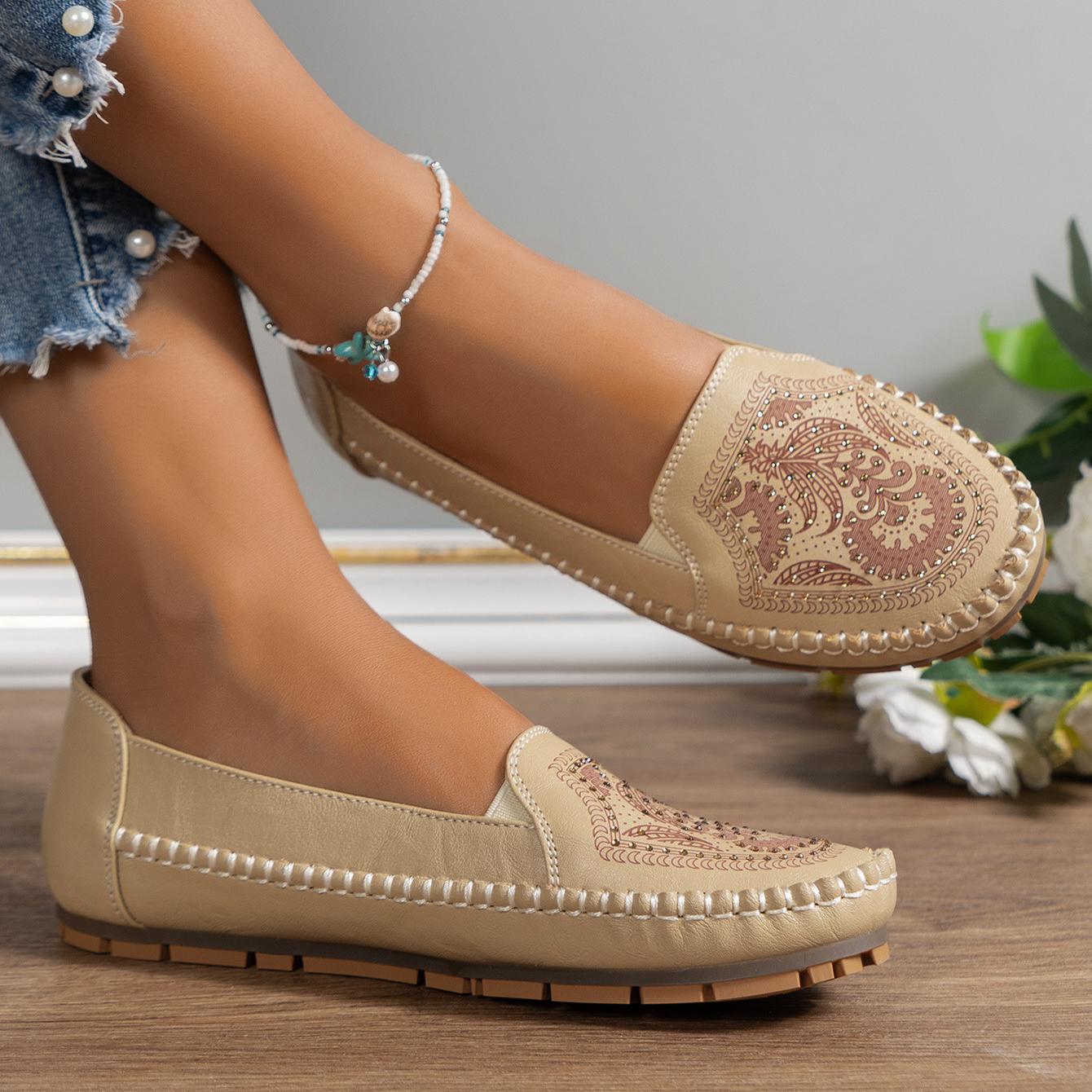 

Прошитые женские мокасины на плоской подошве больших размеров 40 бежевый