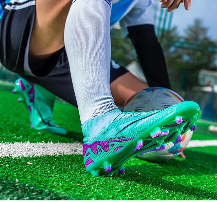 World Cup Kids' Football Shoes: Boys, Girls & Teens - TF/AG Cleats for Training & Competition