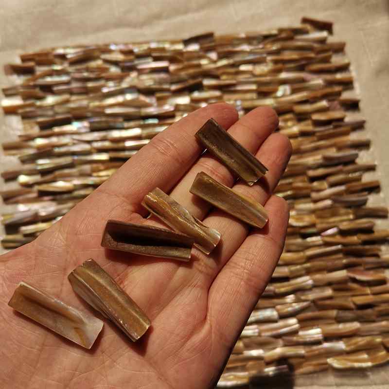 Muschelmosaikfliese Naturweiß Perlmutt Wand Spritzschutz Badezimmerfliesen Fischschuppenblatt Küche 917