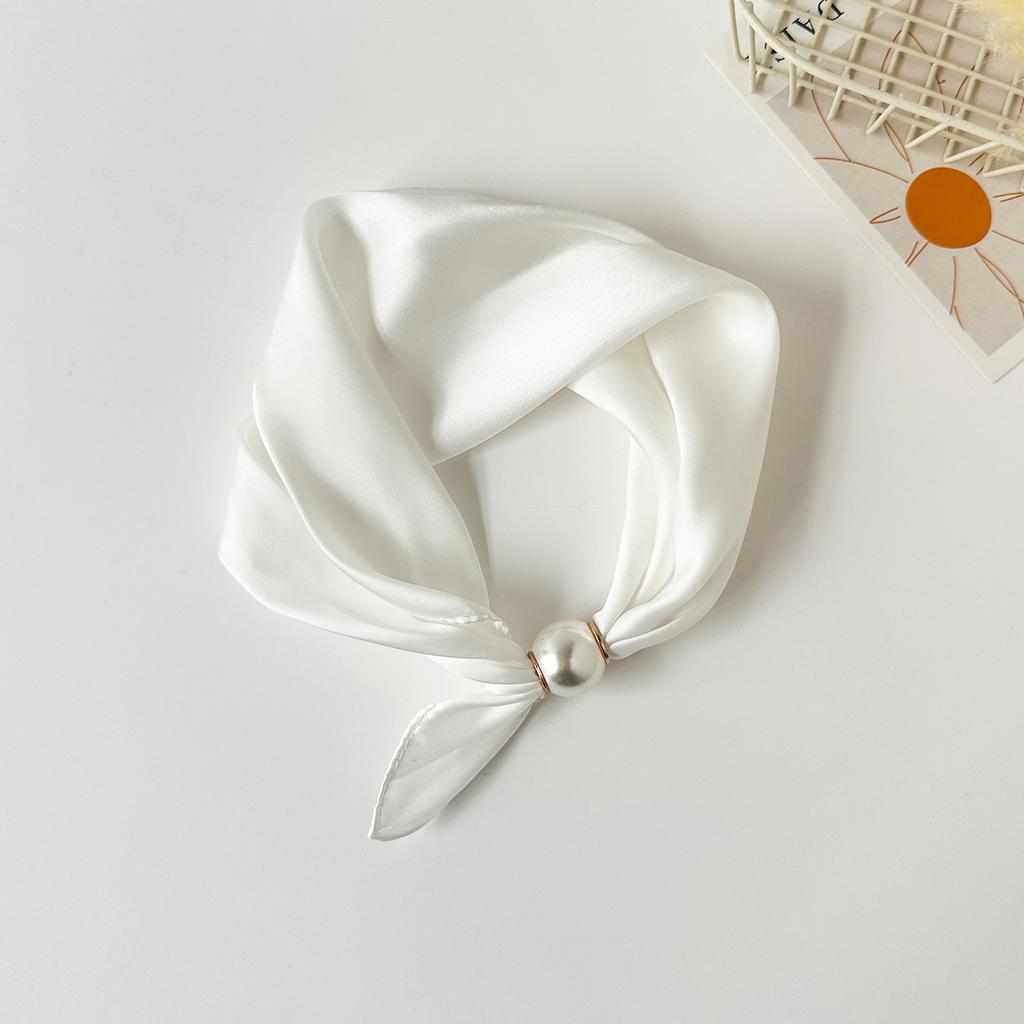 Print Scarf Silk Pearl Buckle Chain Female Lazy Thin Magnetic Collarbone Pendant Wraps Handkerchief Designer Woman Neck Scarf