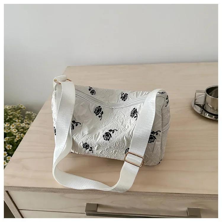 

Детская сумка-мессенджер с цветочным принтом, красивая, модная, простая, ручная, женская сумка через плечо, сумка для мам и детей one size белый