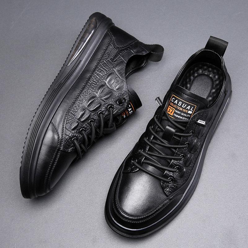 Crocodile pattern sports and leisure leather shoes 2025 new leather shoes trendy brand spring soft surface breathable cowhide board shoes