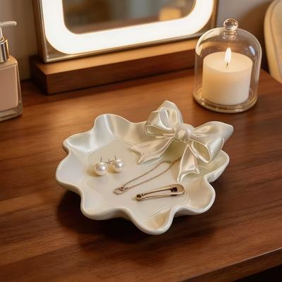 1Pc French-Style Girly Jewelry Tray With Bow And Wavy Edges, Tray For Storing Rings And Earrings, Suitable For Home Decoration, Office Desk, Themed