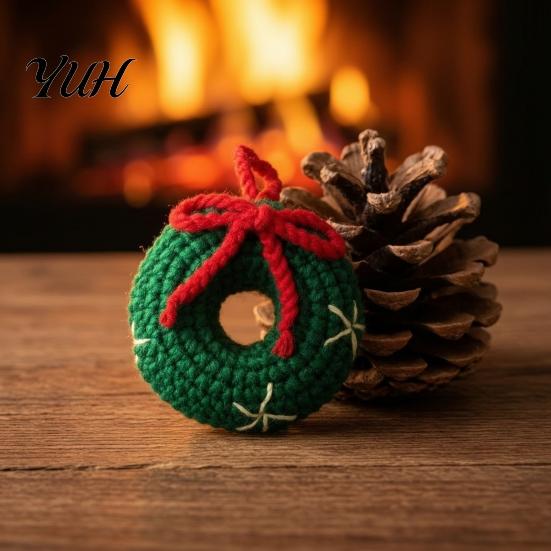 Christmas Tree Pendant Crochet Doughnut Keychain, Handmade Santa Claus/Reindeer/Penguin/Bear/Flower Wreath for Hand Knitted Keychain Bag Keys,