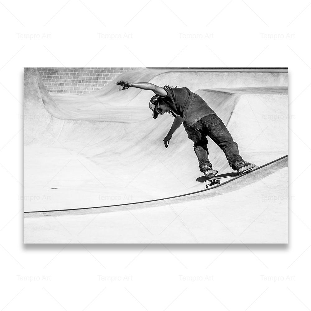 Skateboarding Extreme Sports Posters Prints Black White Photo Canvas Painting Wall Art Pictures Room Decor Skateboard Lover Gift