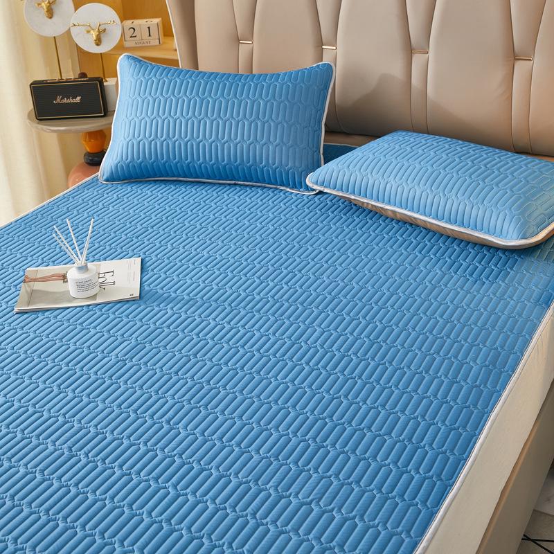 Cool Double-Sided Rattan & Latex Mat and Pillowcase Set
