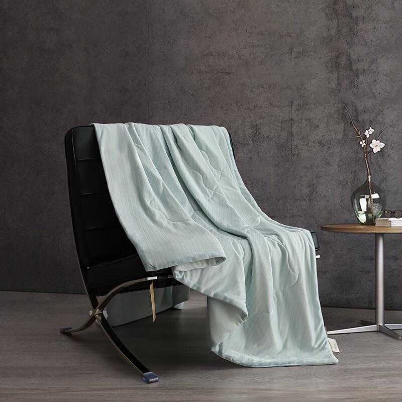 Boyang Cool Touch Summer Quilt