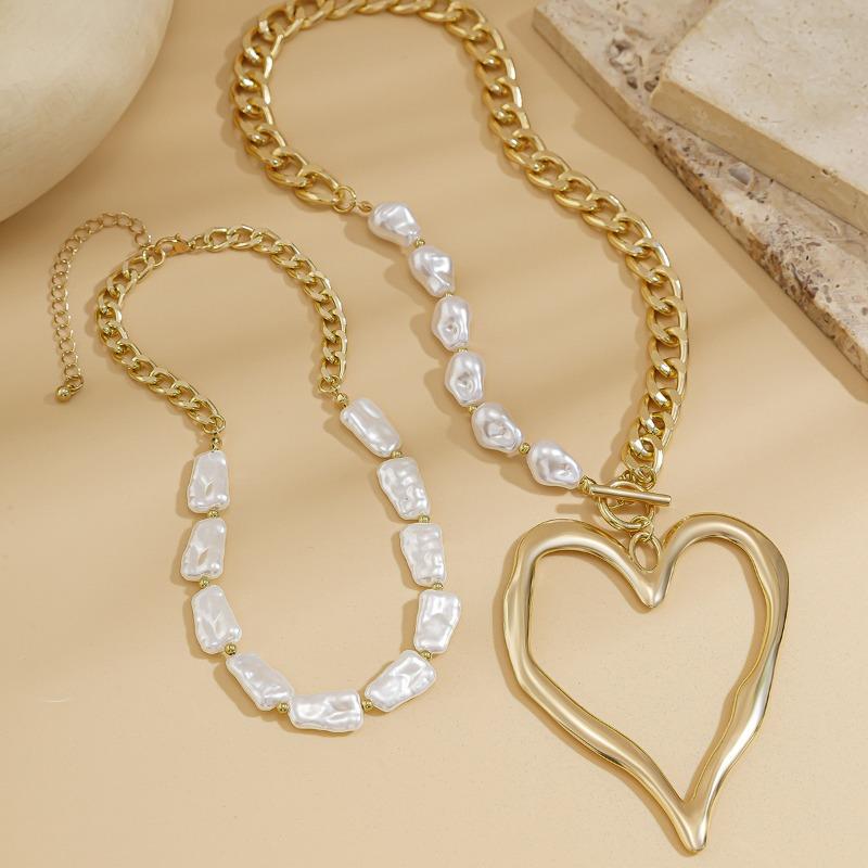 Sweet Cool Girls Big Love Heart Beaded Necklace for Women Exaggerated Multi-layered Baroque Imitation Pearls Necklace Jewelry