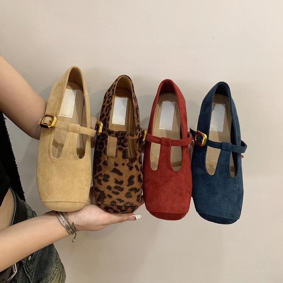 Retro little red Mary Jane single shoes women's shoes 2025 new spring and autumn French leopard print beanie shoes