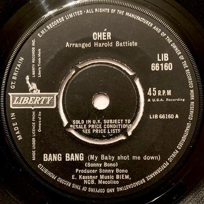 7palcová deska CHER - Bang Bang (Moje láska mě sestřelila) LIB66160 Liberty 1966 UK Rock Použitý