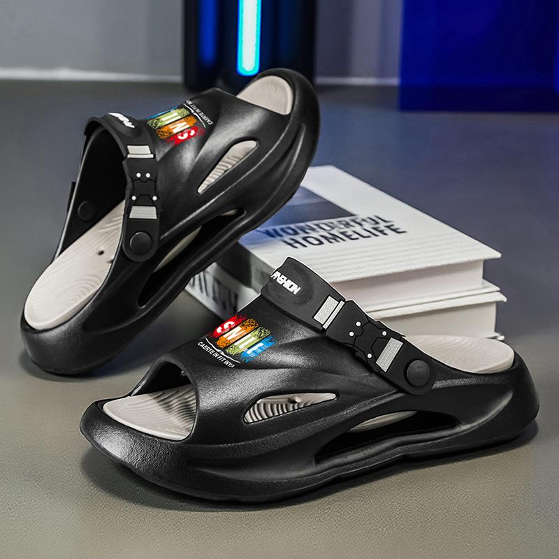 Fashion Clogs Men Sandals Lightweight Breathable Slip-On Sandals Non-Slip Water Shoes for Summer Beach Sandals
