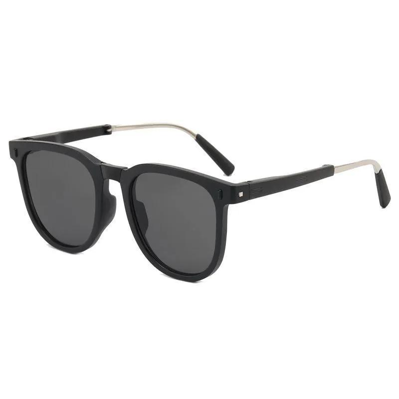 

Sports Sunglasses Lightweight Durable Frame Polarized Lens UV Protection Outdoor Eyewear for Running Cycling Hiking and Driving One Size чорний