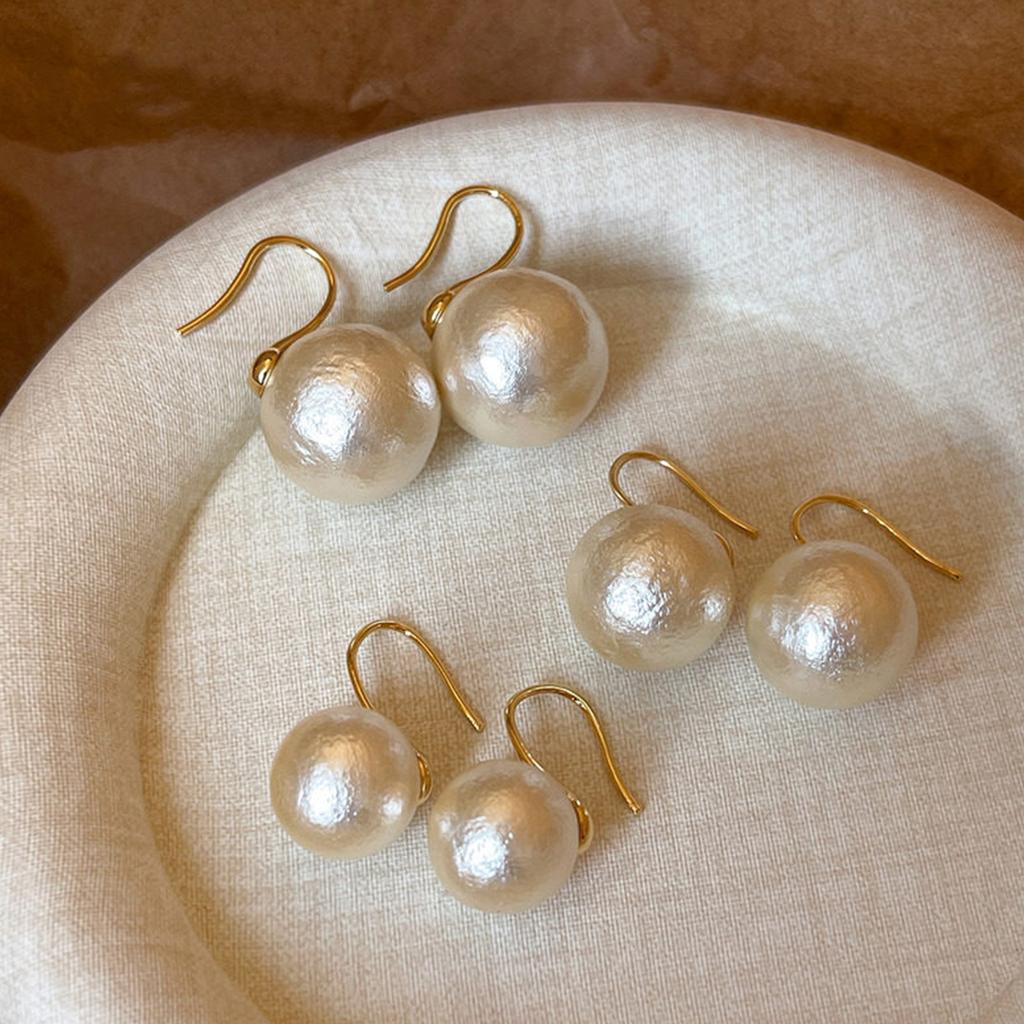 Gold Cotton Pearl Ear Hook Earrings Women's Light Luxury Premium Temperament Atmospheric Stud Earrings 1011 New Commuter Earrings