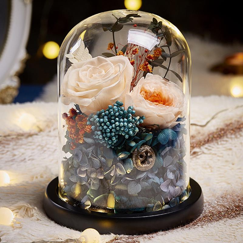 Věčná růže v prosklené kopuli - Perfektní dárek na Valentýna, výročí nebo narozeniny pro přítelkyni, kamarádku, přítele nebo manželku.