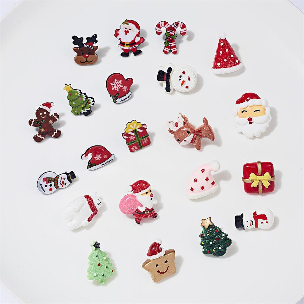 3/4pcs/set Christmas Badge Brooches Exquisite Santa Claus Tree Bell Elk Snowflake Enamel Brooch Pins For Women Men New Year Gift