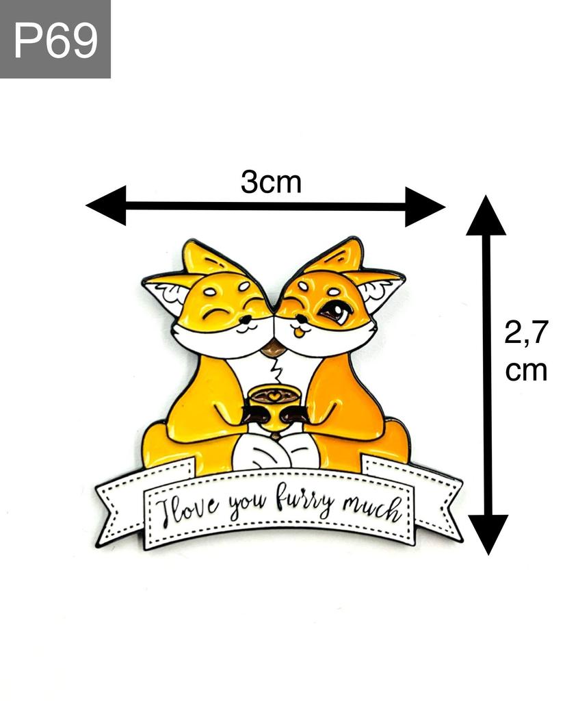 New Enamel Pin Fox Love Family Animal Metal Pin Gift Birthday 1 Piece