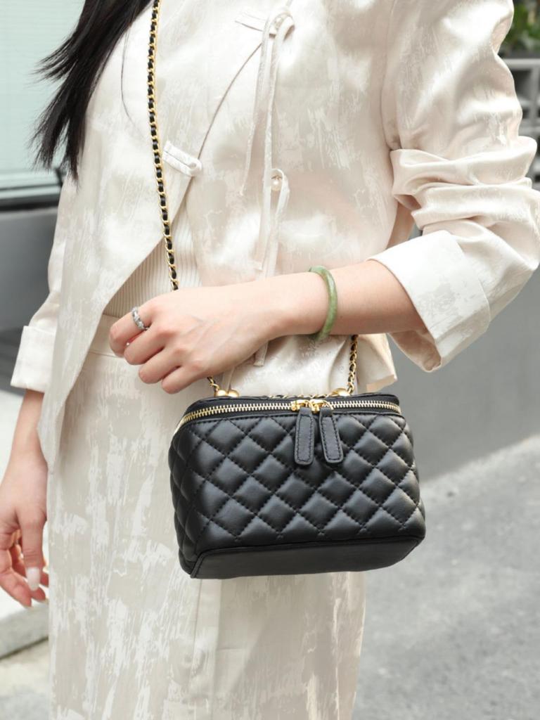 2025 Quilted Chain Box Bag: Mini High-End Genuine Cowhide Leather Women's Square Bag