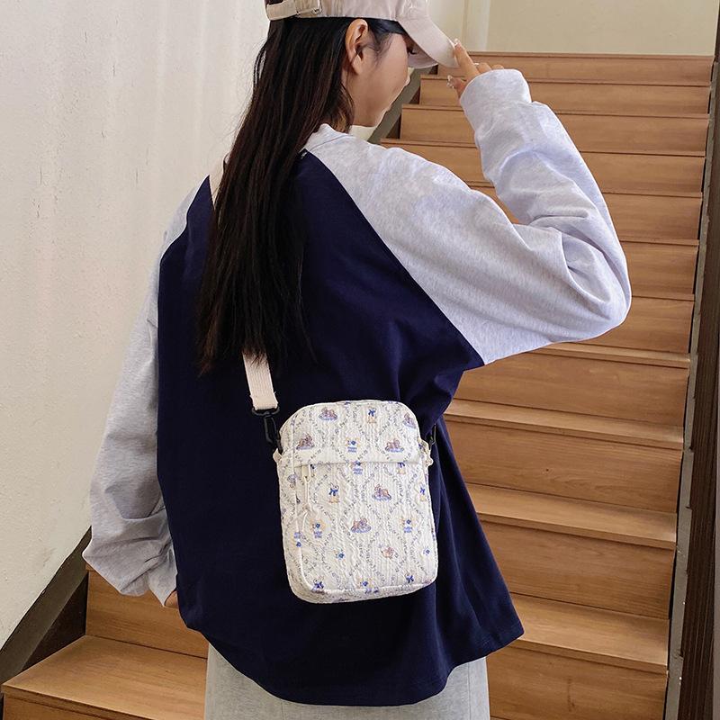 Floral Texture Cloth Bag Women's 2025 New Mori Cute Versatile Small Satchel Literary Small Fresh Shoulder Bag