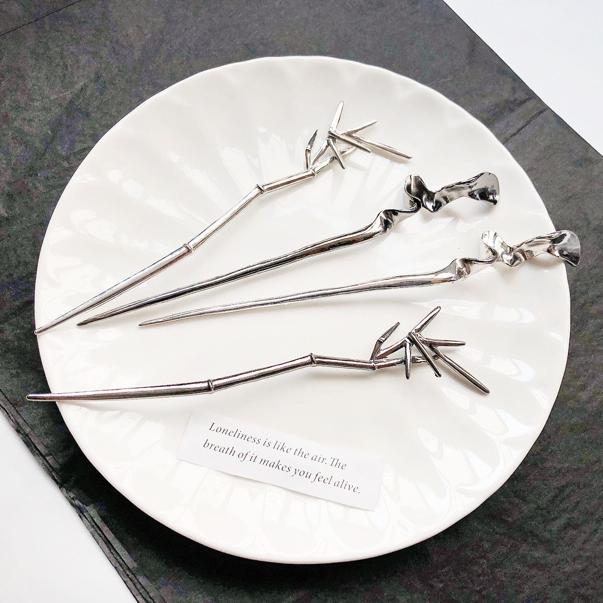 

Elegant Ancient-Style Metal Hairpin - Chinese Hanfu Hair Accessories