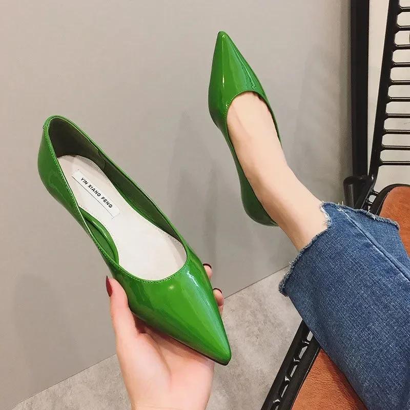 Summer Candy Color Ladies Patent Leather Slip-on Pointy Toe Light Shoes for Women Outdoor Flats 2024 Casual Shoes Loafers