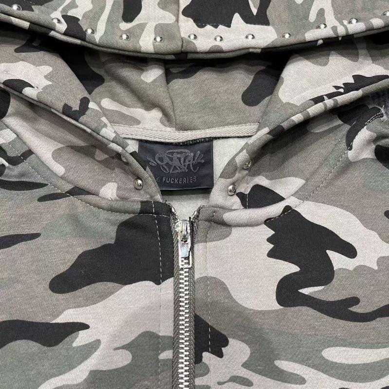 Unisex Embroidered Rivet Fleece-Lined Hooded Sweatshirt