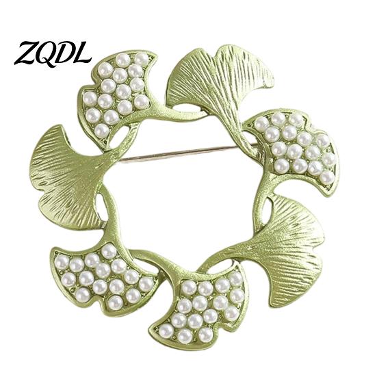 Artistic Alloy Jewelry Faux Pearl Leaf Brooch for Women, Vintage Plants Theme Lapel Pin Pin, Nature Inspired Clothing Wedding Party Prom Coat