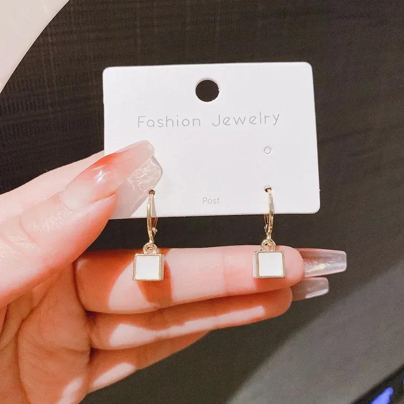 2026 New Arrival Temperament Black Enamel Square Drop Dangle Earrings for Women Vintage Hoop Korean Earrings Bride Jewelry Gift