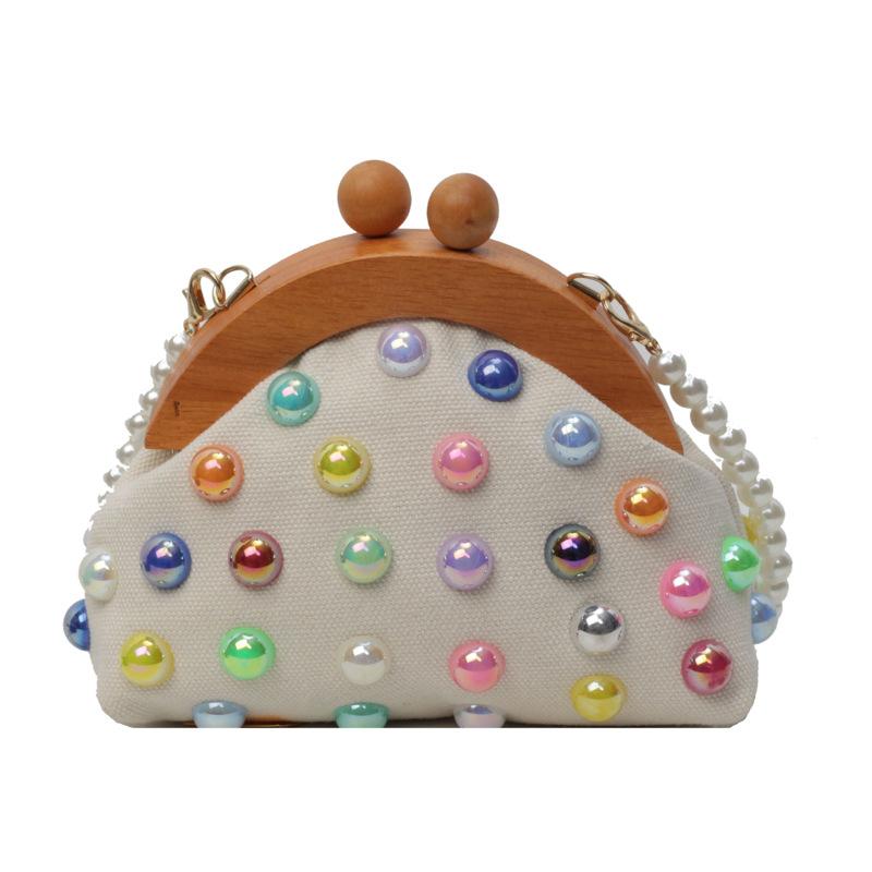 

Summer small bag 2025 new Mori sweet girl small fragrant wind pearl chain shoulder clip buckle shell bag pu белый