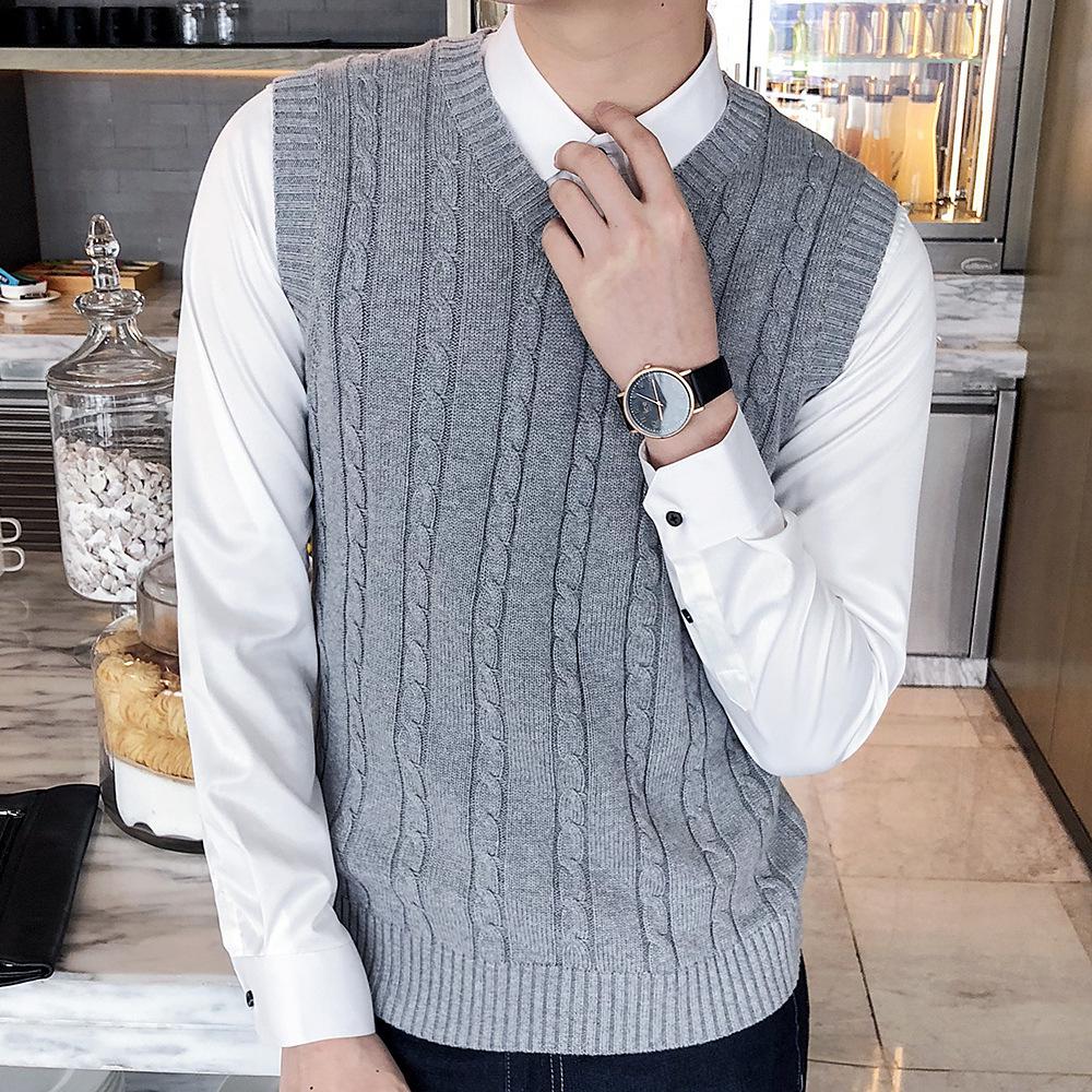 Men's Wool V-Neck Vest - Sleeveless, Thick Knitted Waistcoat for Fall/Winter