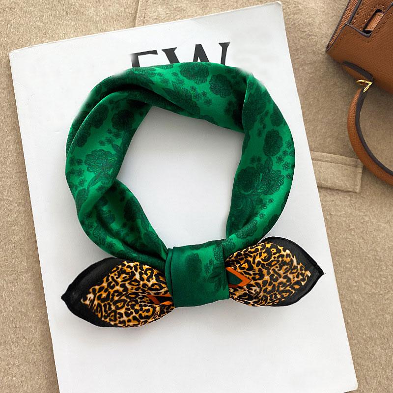 2026 Novo Lenço 100% Seda Pura Feminino Pescoço Cabelo Foulard Bandana Quadrado Pequeno Headband Hijab Estampado Poncho Lenços Pashmina