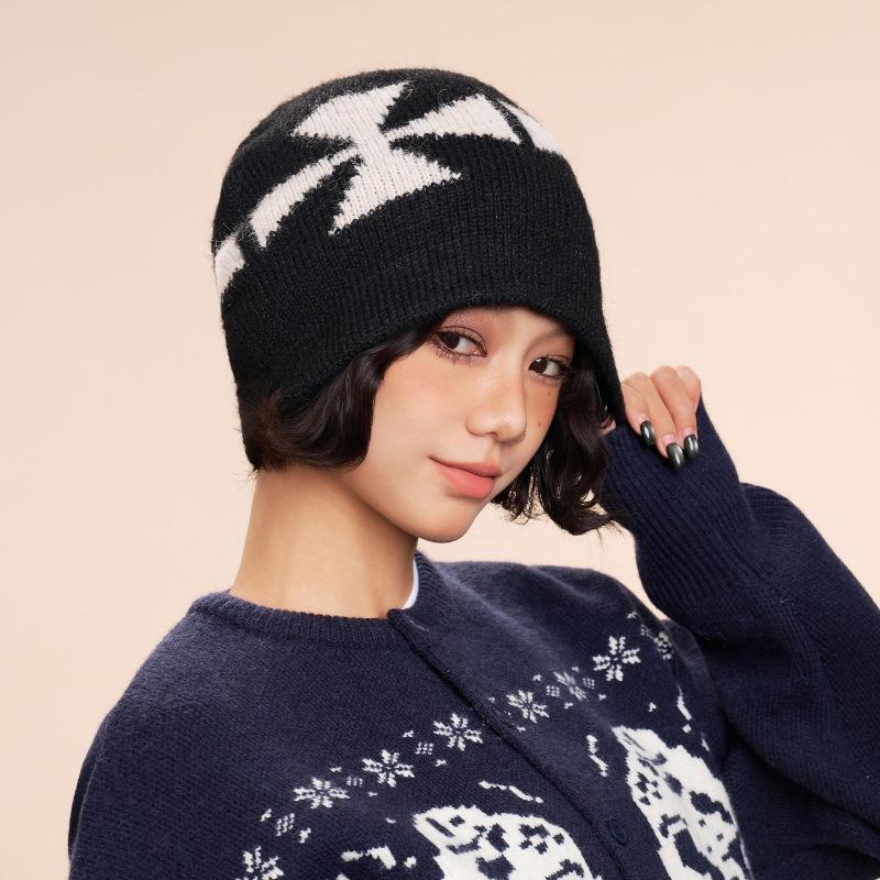 Big head circumference black wool hat women's winter new warm fashion show face small cold hat knitted hat tide