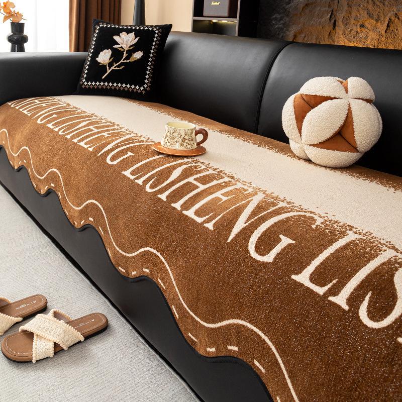 

2025 Универсальный чехол на диван «Четыре сезона» Цельный чехол для прямого ряда Высококачественный нескользящий кожаный чехол на подушку для дивана 90*70cm