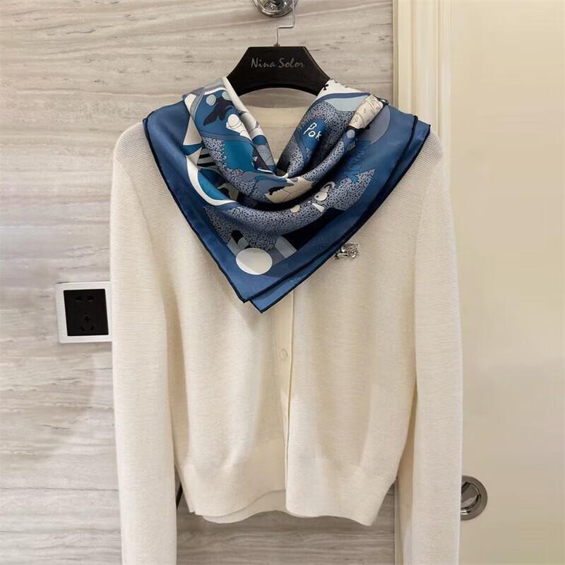 NINA SOLOR 19 Momme Silk Jacquard Scarf