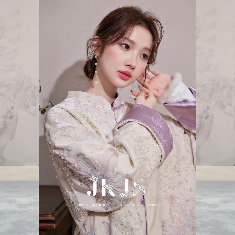 

JK&JS Embroidered Velvet Jacket L