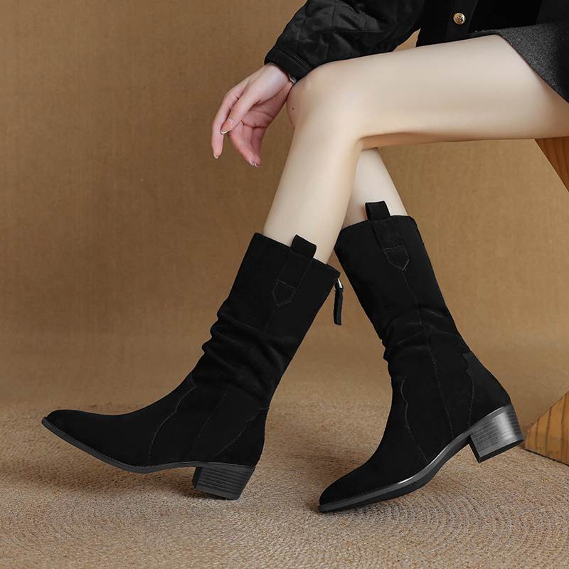 Krazing Pot Nubuc din piele intoarsa de vaci Cizme de iarna cu varf rotund cu toc mediu pentru femei Cizme cu pliuri retro elegante pentru femei la mijlocul gambei