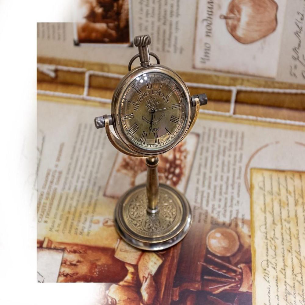 

Винтажные латунные настольные часы Victoria London - ручная работа 13,97 см как