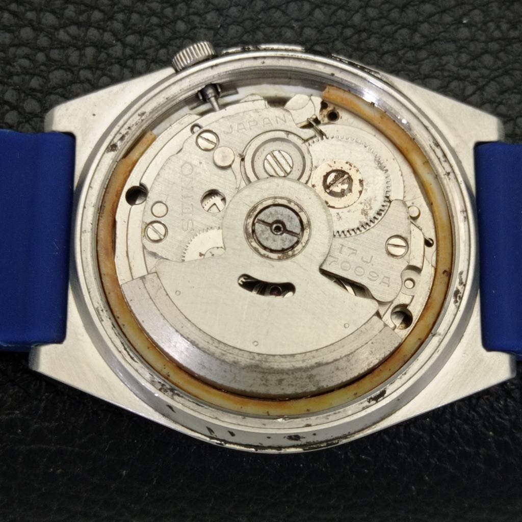 JAPAN VINTAGE SEIKO 5 AUTOMATIC 7009A MENS BLUE COLOR DIAL WATCH a702106-5 R208-a702106