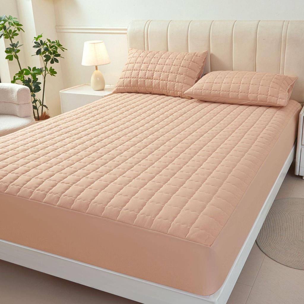 Waterproof Quilted Fitted Sheet: Urine-Proof Solid Color Mattress Protector