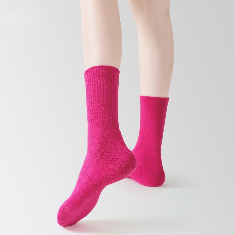 Größe 35-39 Damen Herbst und Winter Multifunktionale Freizeitsport Atmungsaktive Sportsocken mit Handtuchunterseite