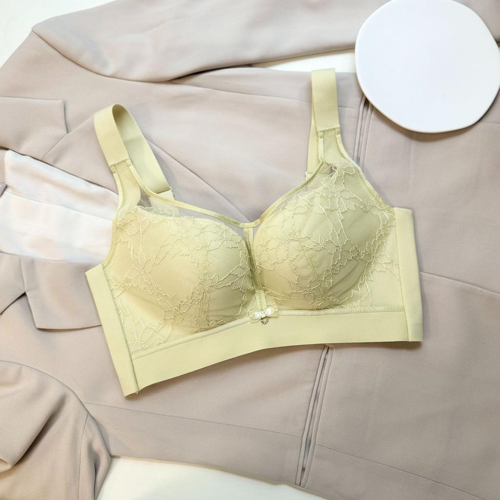 Large Breast Adjustment Anti-sagging Breast Lifting Non-wired Bra
