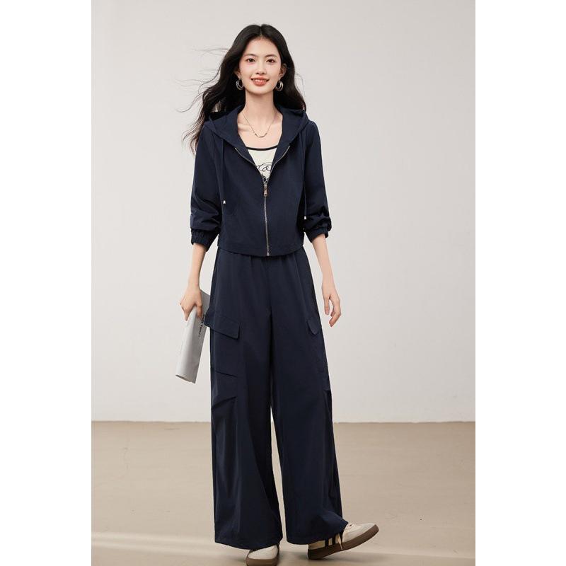 Women's Autumn Workwear-Inspired Sportswear Set: Cropped Jacket & Wide-Leg Pants