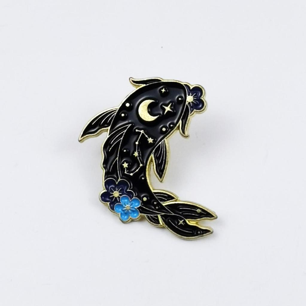 Creative Yin Yang Animal Brooch - Fox & Rabbit Cartoon Badge with Alloy Drip Oil Ornaments