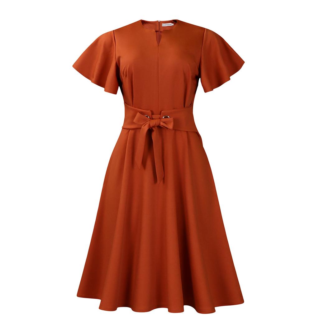 A Solid-color, Strappy, Short-sleeved, Large-sized Dress with A Fashionable and Elegant Summer Style