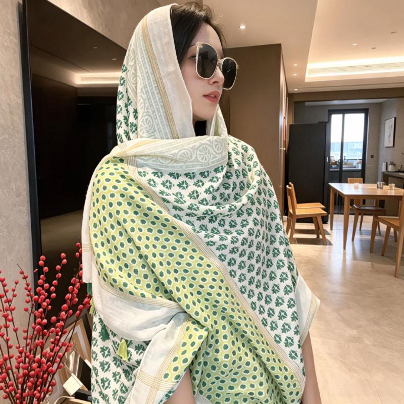 Womens Retro Ethnic Style Mid Length Sun Protection Shawl Travel Scarf