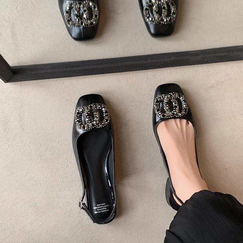 Leather shallow mouth low heel rhinestone sandals women's spring 2025 new bag head back empty word with sandals