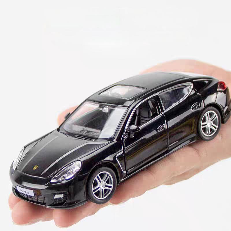 Porsche Panamera Turbo Coupé Simulation Diecast & Spielzeugfahrzeuge Rückzugauto RMZ city 1:36 Geschenke aus Legierungsmodellen für Kinder