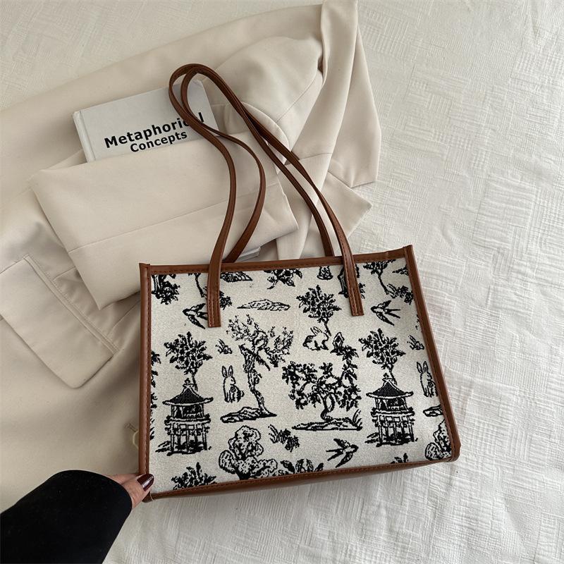 

Large-capacity bag women s spring retro 2025 new versatile shoulder bag popular this year casual commuter tote bag коричневый