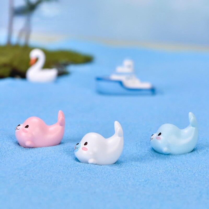 Kawaii Unicorn Seals Cute Animals Mini Resin Figurines Aquarium Decoration Fish Ornaments Artificial DIY Miniature Decor Toys